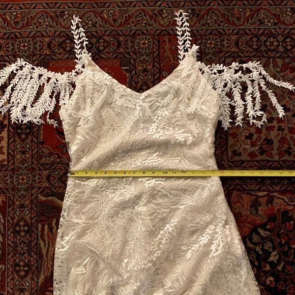 COPY - 👰Wedding Dress Ivory👰 - Picture 5 of 9